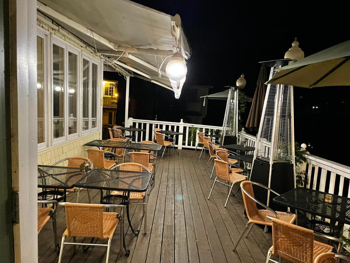 Boho Manor Hotel Monte Rio Екстериор снимка